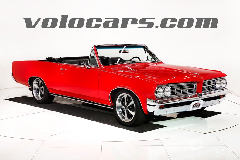Pontiac-Lemans-1964-Grenadier-Red-Black-47