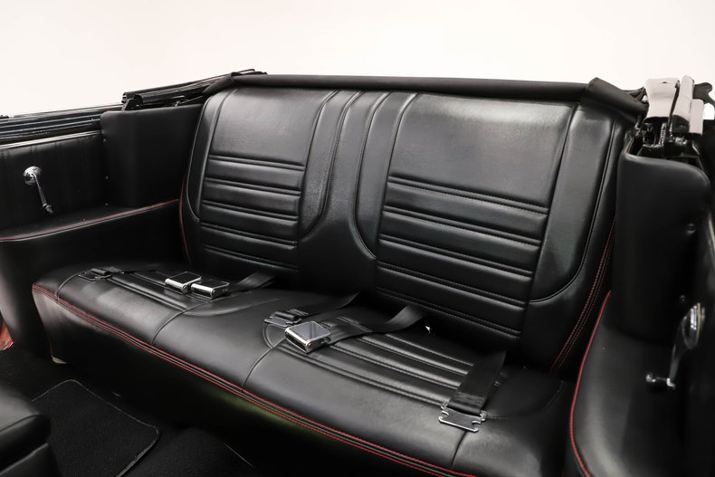 Pontiac-Lemans-1964-Grenadier-Red-Black-48