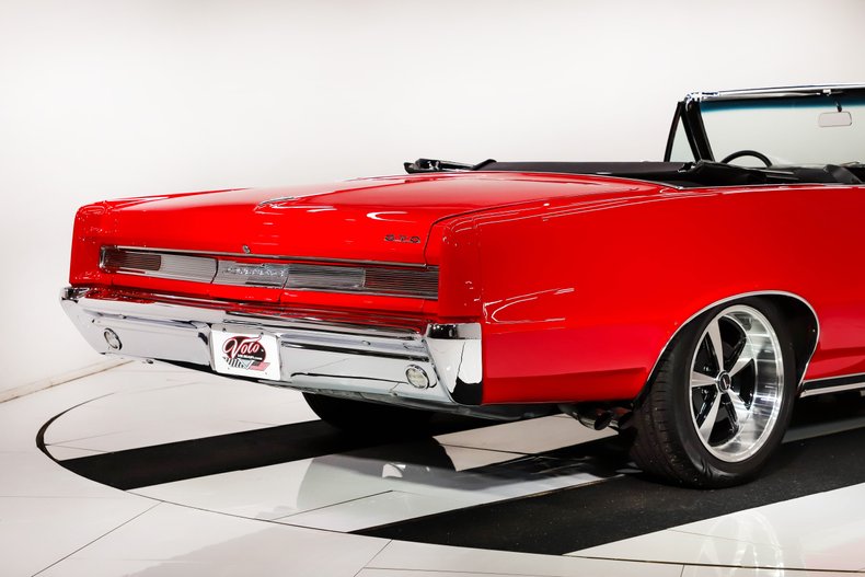 Pontiac-Lemans-1964-Grenadier-Red-Black-49