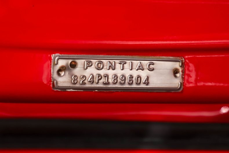 Pontiac-Lemans-1964-Grenadier-Red-Black-8