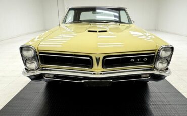 Pontiac-Lemans-1965-Mayfair-Maize-White-10