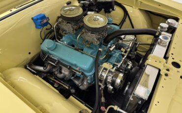 Pontiac-Lemans-1965-Mayfair-Maize-White-22