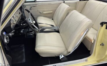 Pontiac-Lemans-1965-Mayfair-Maize-White-31