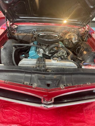 Pontiac-Lemans-1967-Maroon-Black-2