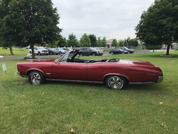 Pontiac-Lemans-1967-Maroon-Black-5