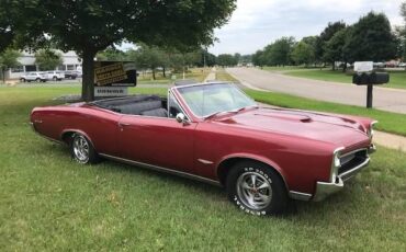 Pontiac-Lemans-1967-Maroon-Black-7