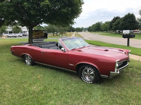 Pontiac-Lemans-1967-Maroon-Black-7