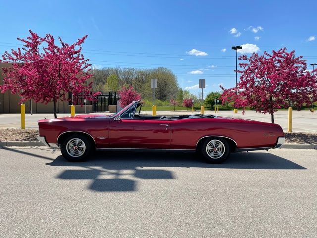Pontiac-Lemans-1967-Maroon-Black-9