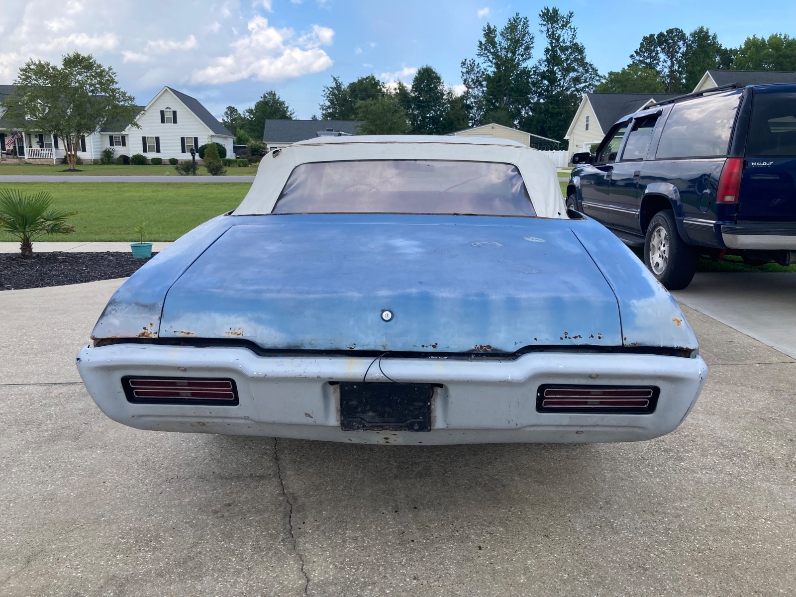Pontiac-LemansGto-1968-Convertible-5