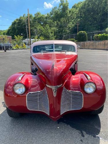 Pontiac-Other-1940-Red-Gray-15