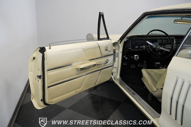 Pontiac-Other-1966-Cream-Yellow-Champagne-11