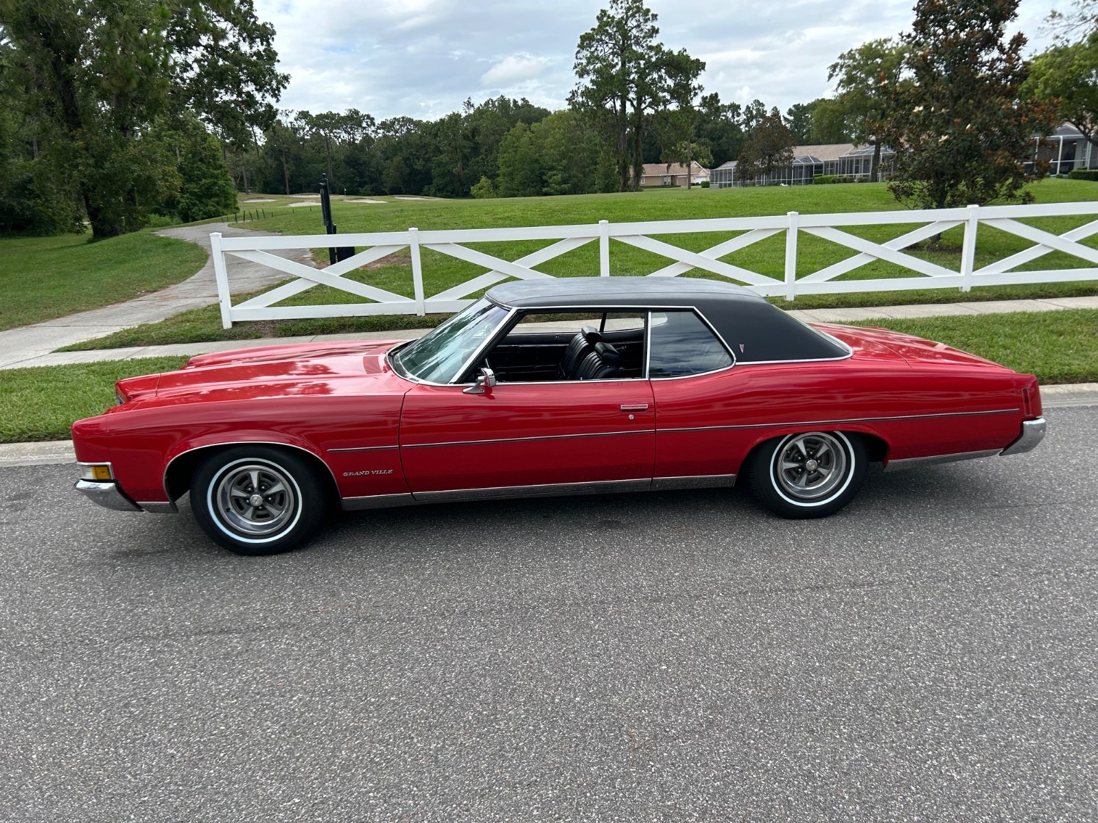 Pontiac-Other-1971-Coupe-12