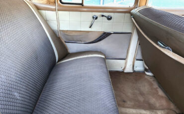 Pontiac-STARCHIEF-1954-Sedan-14