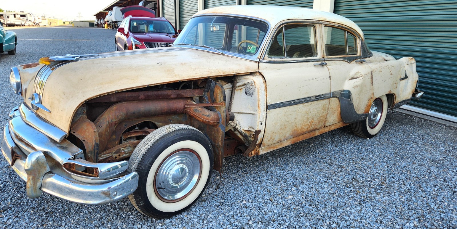 Pontiac-STARCHIEF-1954-Sedan-5