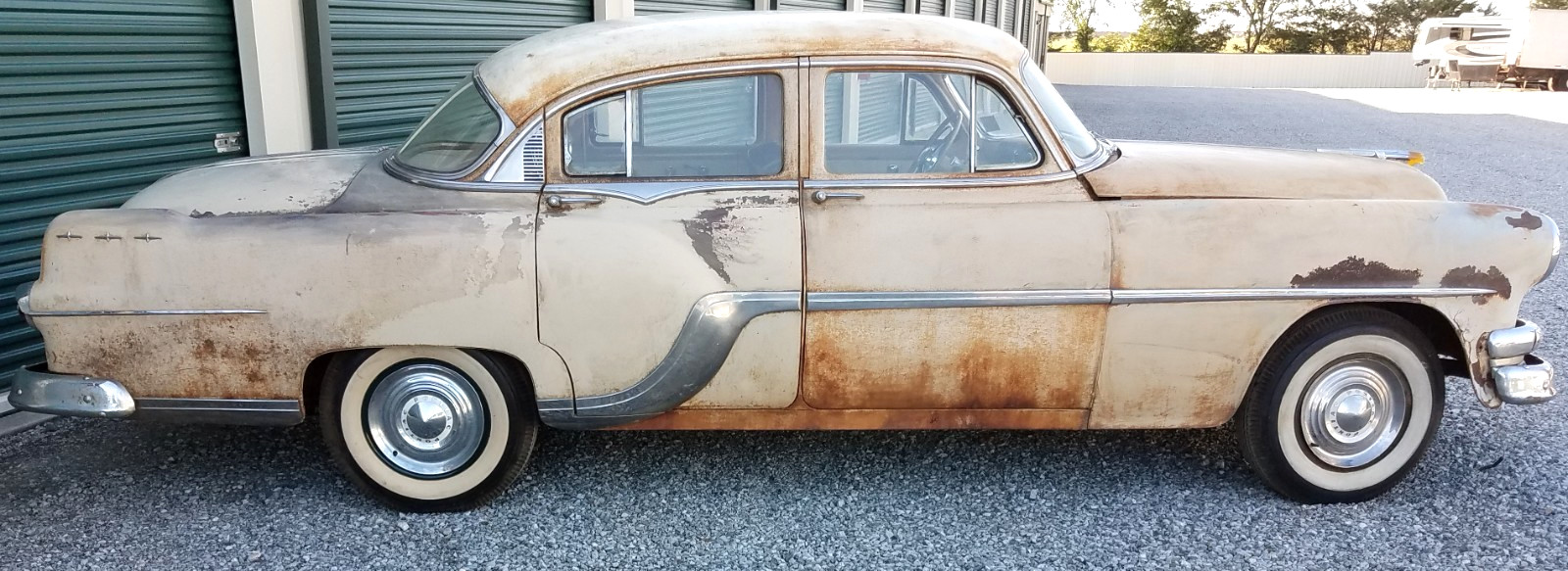 Pontiac-STARCHIEF-1954-Sedan-6