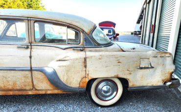 Pontiac-STARCHIEF-1954-Sedan-9