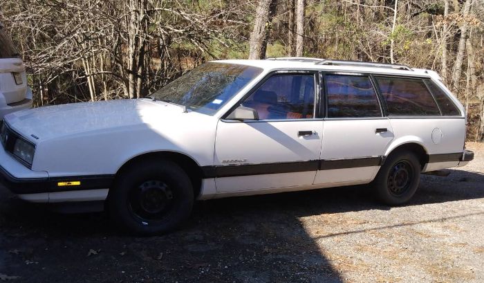Pontiac-Safari-1991-White-1