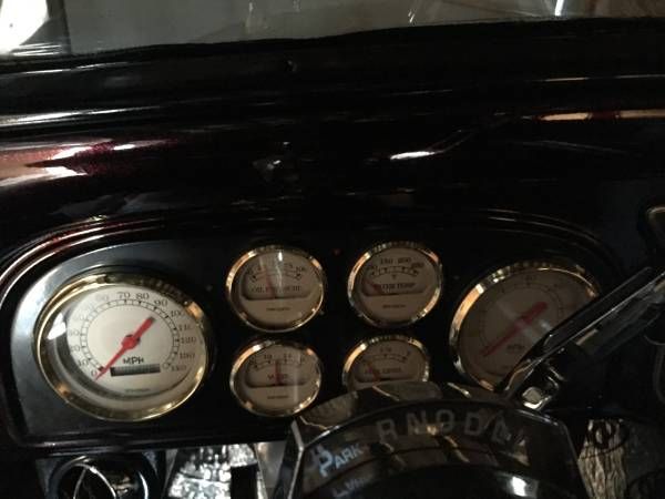 Pontiac-Sedan-1934-Black-Black-16