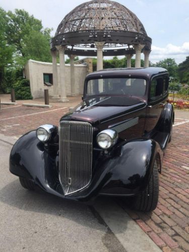 Pontiac-Sedan-1934-Black-Black-4