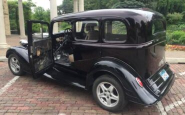Pontiac-Sedan-1934-Black-Black-5