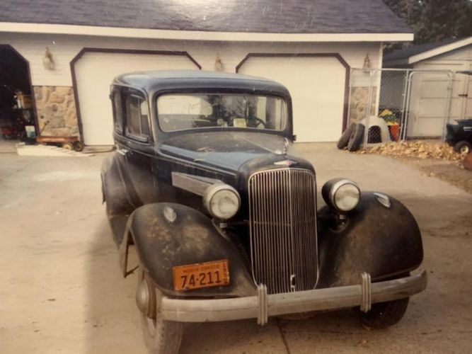 Pontiac-Sedan-1934-Black-Black-9