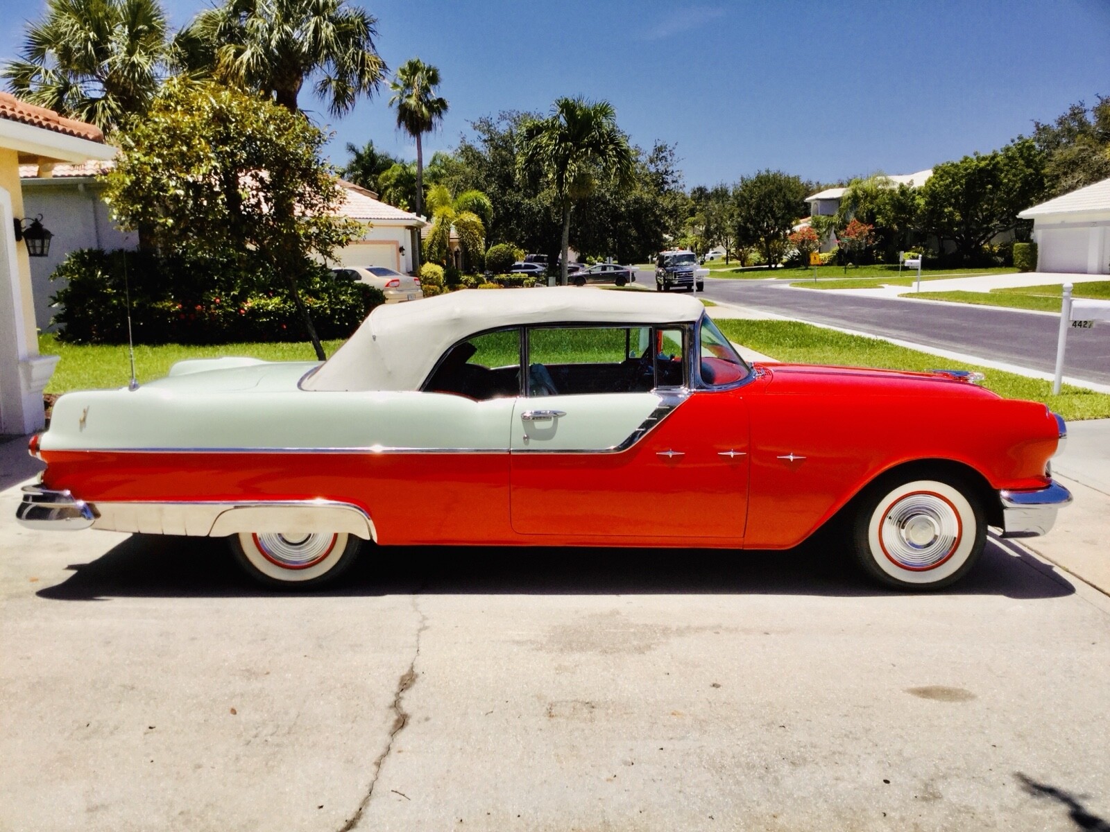 Pontiac-Star-Chief-1955-Convertible-5