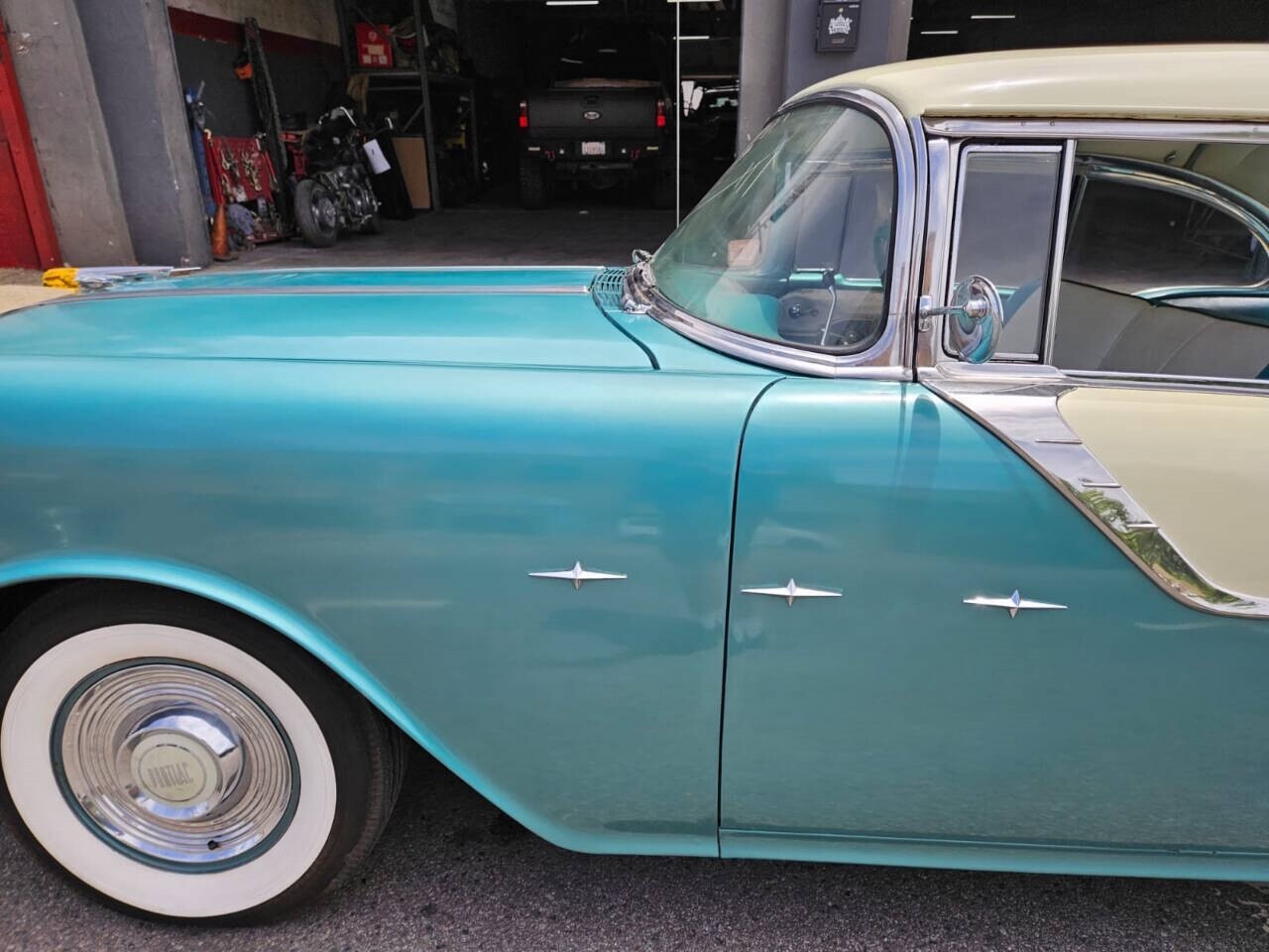 Pontiac-Star-Chief-1955-Coupe-28