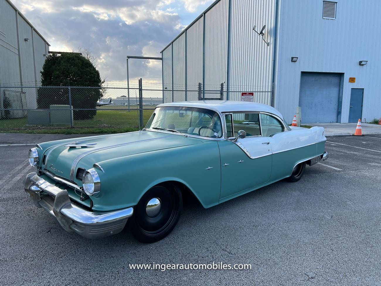Pontiac-Star-Chief-1955-coupe-12