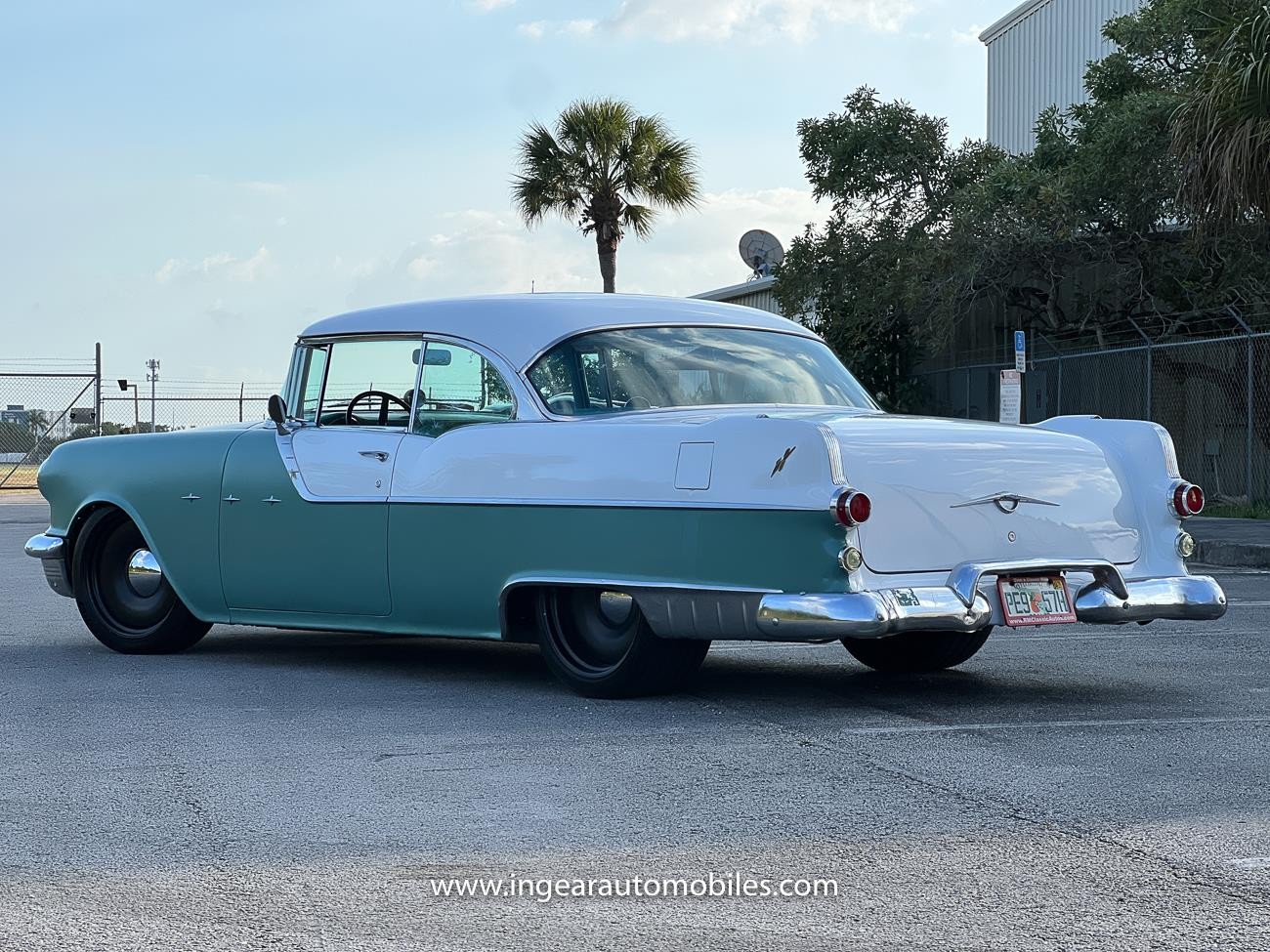 Pontiac-Star-Chief-1955-coupe-2