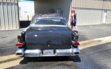 Pontiac-Star-chief-1957-2