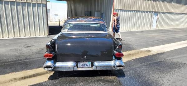 Pontiac-Star-chief-1957-2