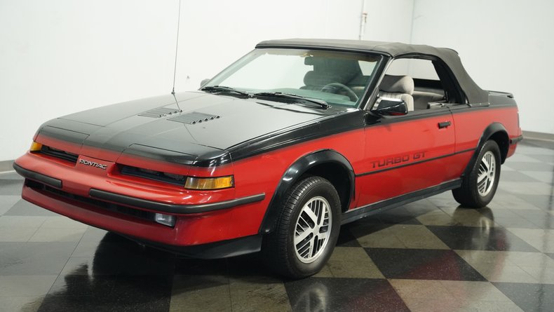 Pontiac-Sunbird-1986-Red-Gray-25