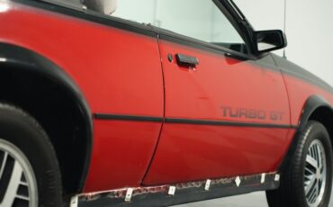 Pontiac-Sunbird-1986-Red-Gray-32