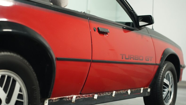 Pontiac-Sunbird-1986-Red-Gray-32