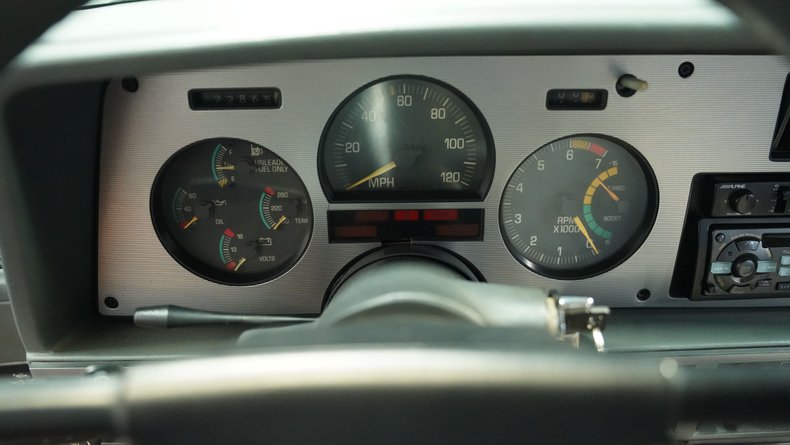 Pontiac-Sunbird-1986-Red-Gray-42