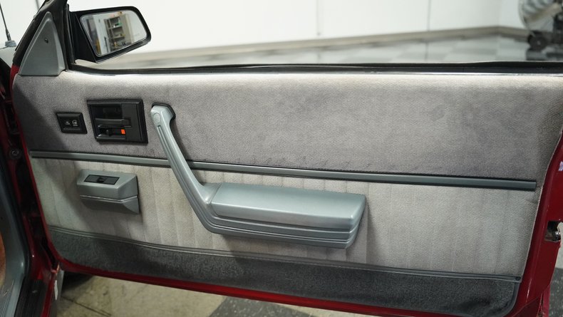 Pontiac-Sunbird-1986-Red-Gray-45