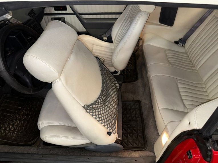 Pontiac-Sunbird-1991-Red-White-17