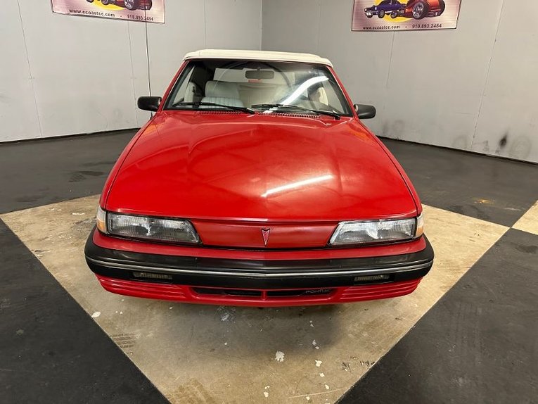 Pontiac-Sunbird-1991-Red-White-19