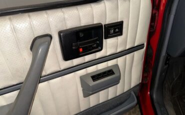 Pontiac-Sunbird-1991-Red-White-9