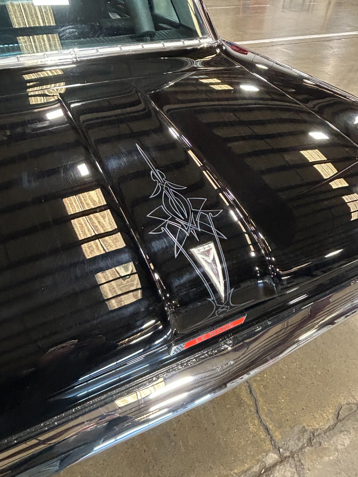 Pontiac-Tempest-1962-Sedan-10