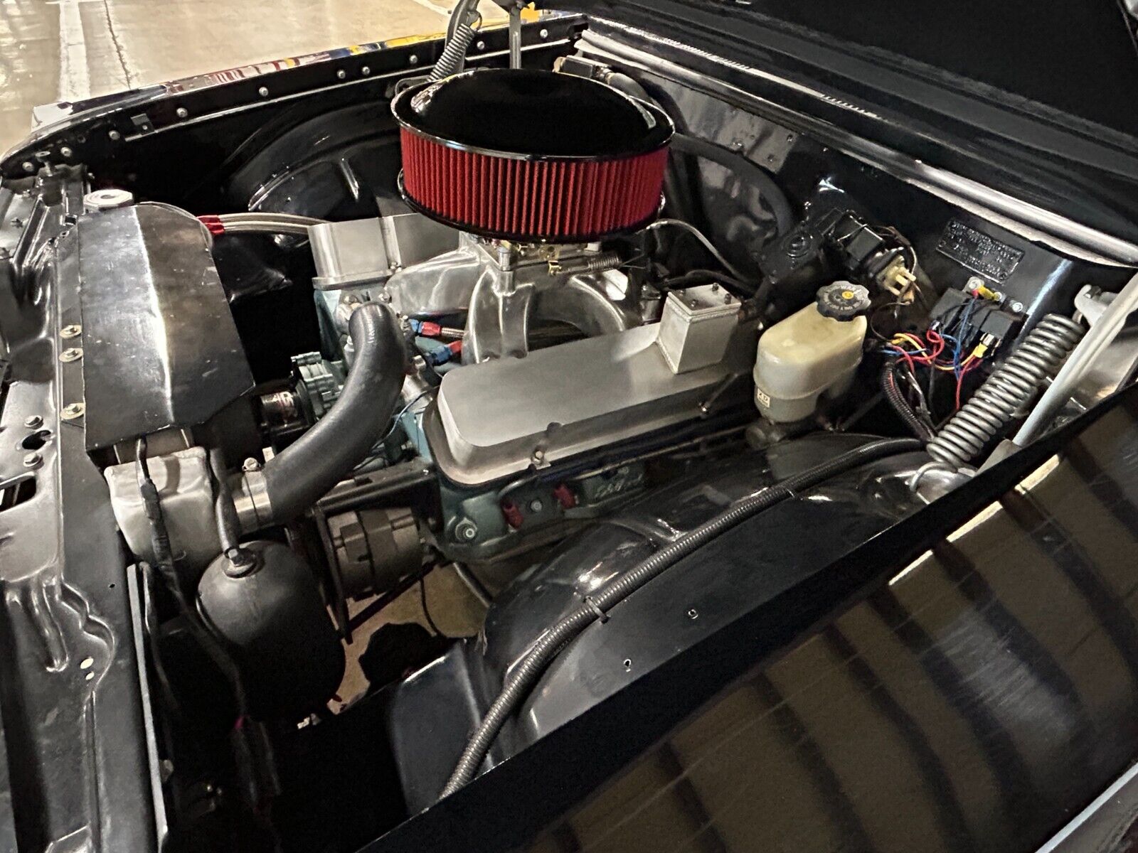 Pontiac-Tempest-1962-Sedan-20
