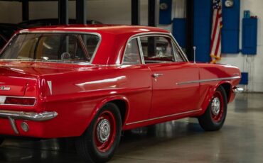 Pontiac-Tempest-Le-Mans-Sport-Coupe-1963-2-Door-Coupe-10