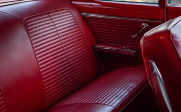 Pontiac-Tempest-Le-Mans-Sport-Coupe-1963-2-Door-Coupe-34
