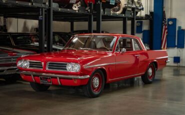 Pontiac-Tempest-Le-Mans-Sport-Coupe-1963-2-Door-Coupe