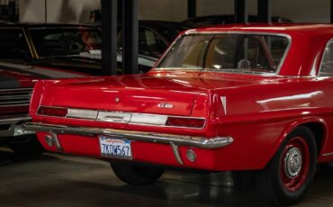 Pontiac-Tempest-Le-Mans-Sport-Coupe-1963-2-Door-Coupe-9