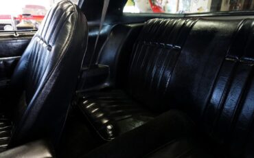 Pontiac-Trans-Am-1977-Classic-Car-21