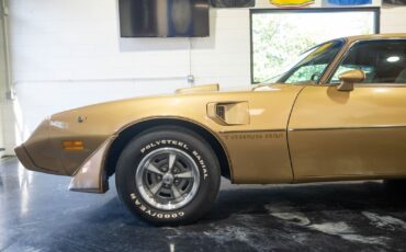 Pontiac-Trans-Am-1979-3