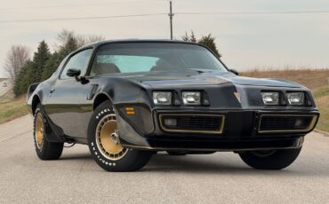 Pontiac-Trans-Am-1981-Coupe-5