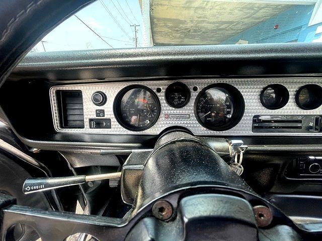 Pontiac-Trans-Am-1981-T-TOPS-13