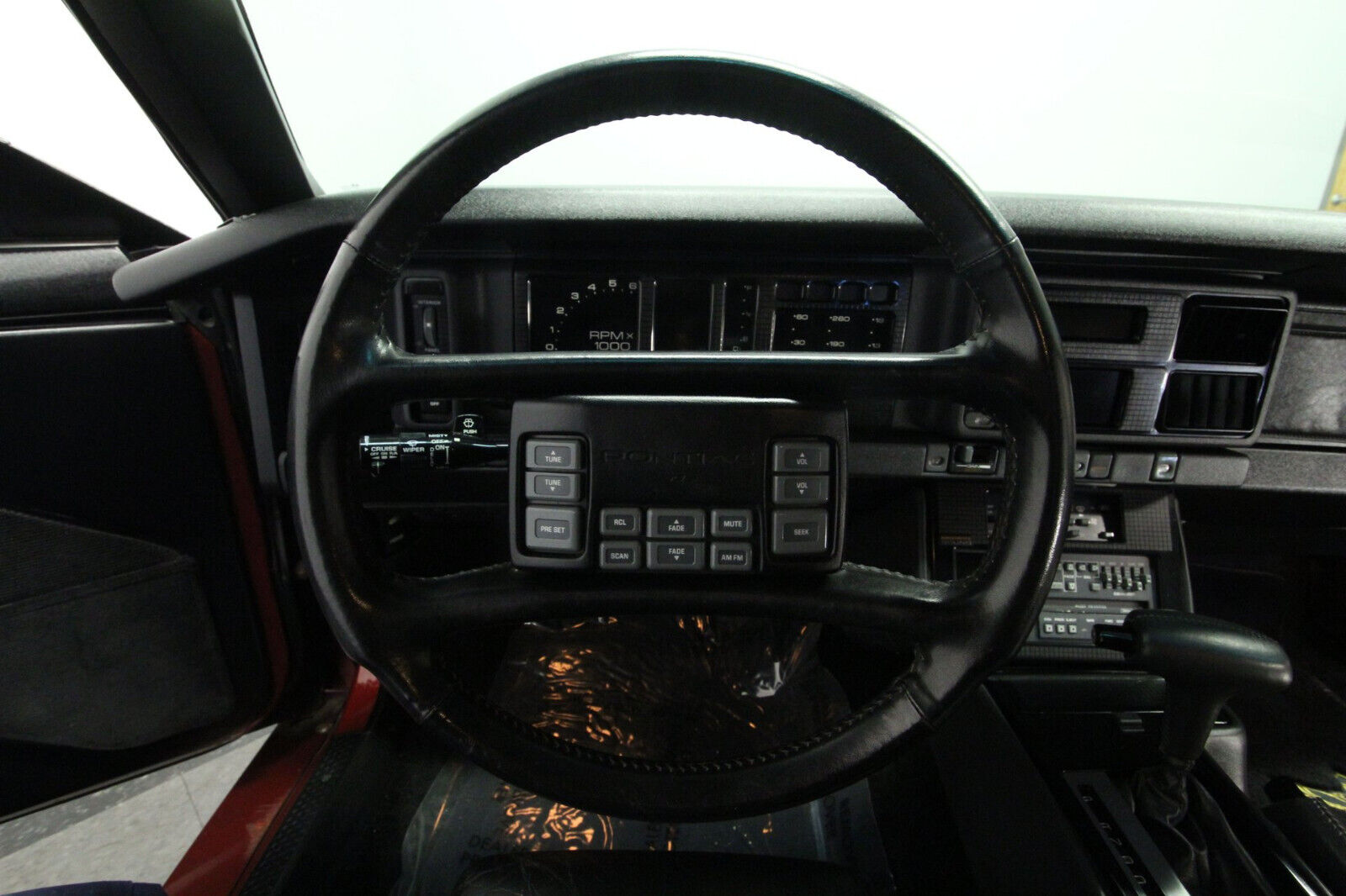 Pontiac-Trans-Am-1988-10